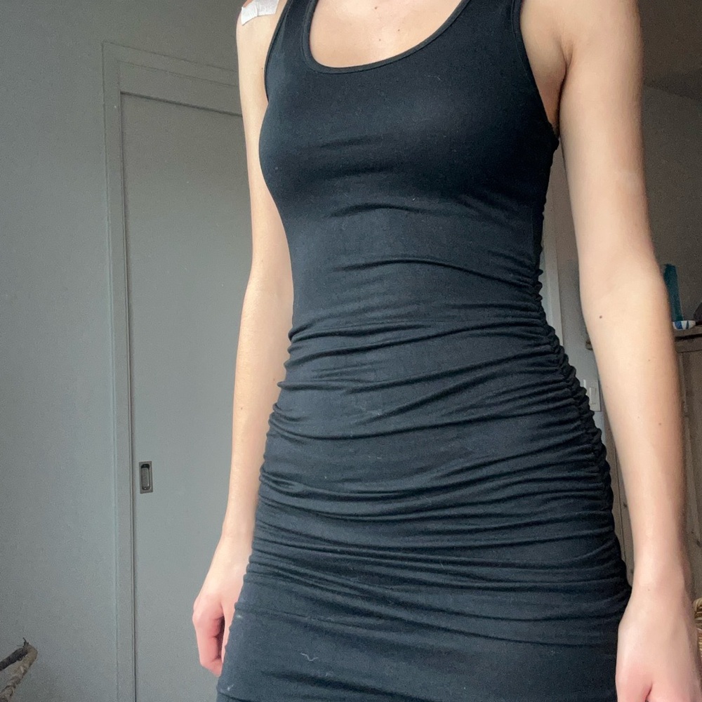Elegant Black Midi Ribbed Dress